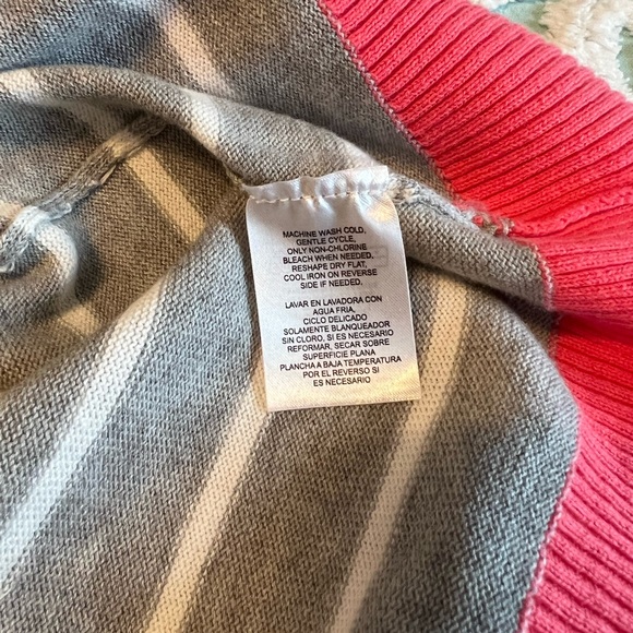 Pop of color Womens Sweater - Picture 6 of 6